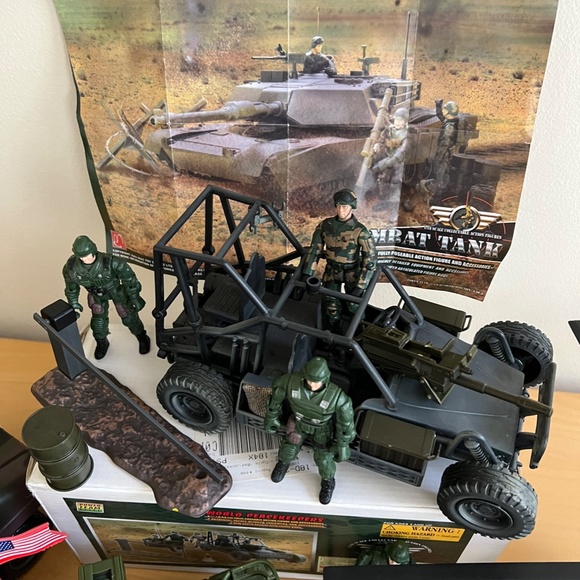 Vintage Lot of World Peacekeepers Power Team Elite Combat  Vintage Lot of World Peacekeepers Power Team Elite Combat Military Toys
